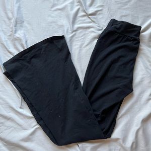 black flared leggings
